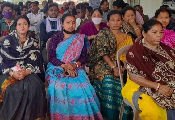Tripura’s 10323 teachers to start ‘larger’ protest movement after Jan 15 for ‘Bread & Butter’ Tripura’s 10323 teachers to start ‘larger’ protest movement after Jan 15 for ‘Bread & Butter’